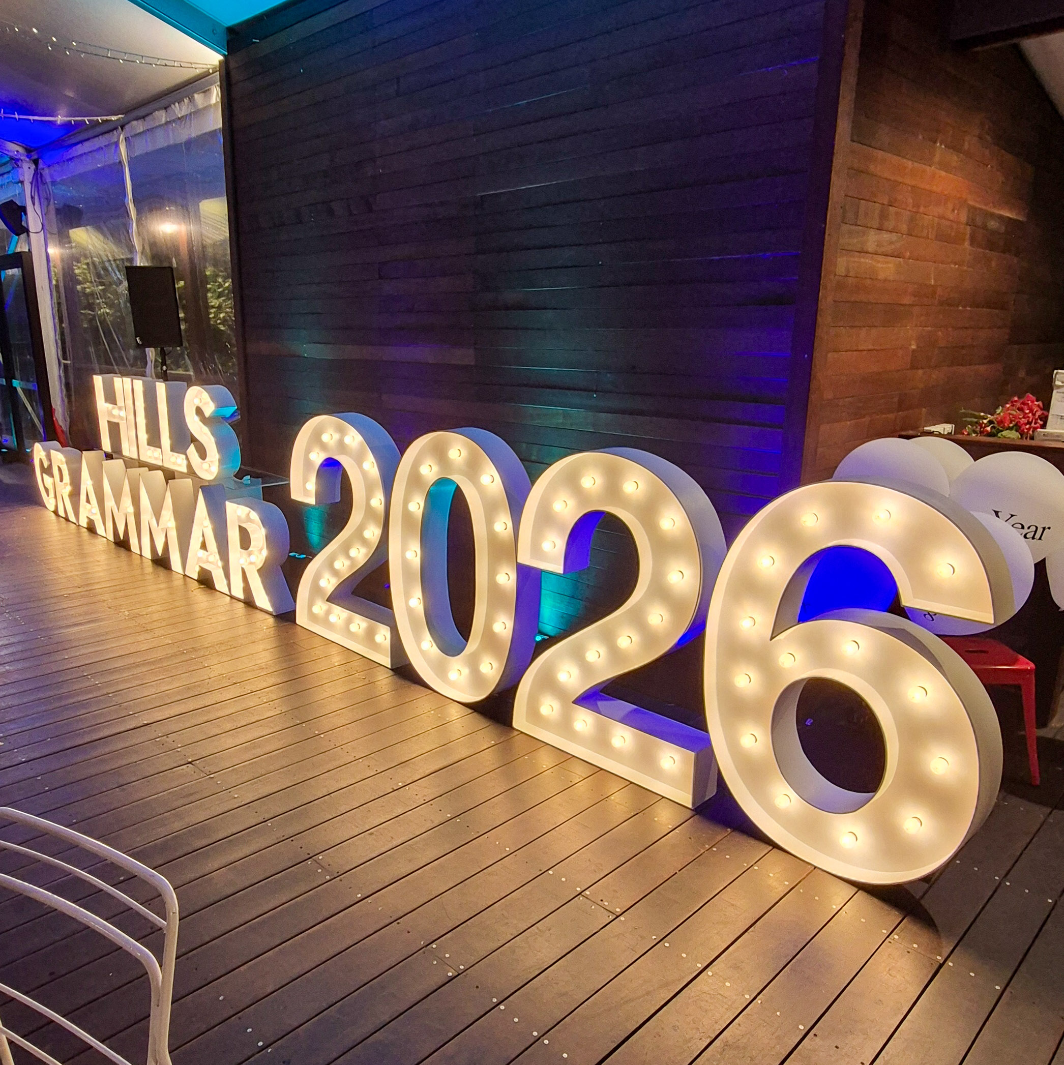 light-up-letters-for-graduations